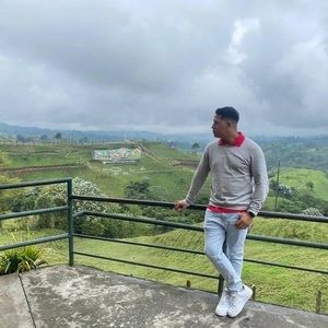 Meet your Posher, Gabriel